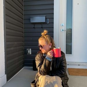 Meet your Posher, Lindsey